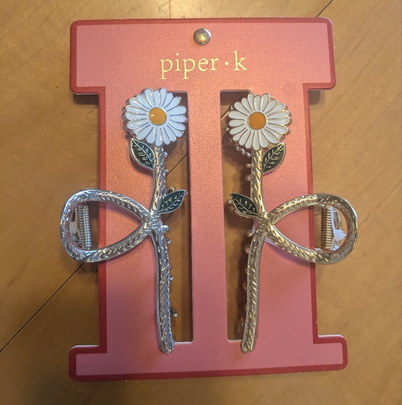 Women's Hair Accessories Pack - Picture 2 of 6